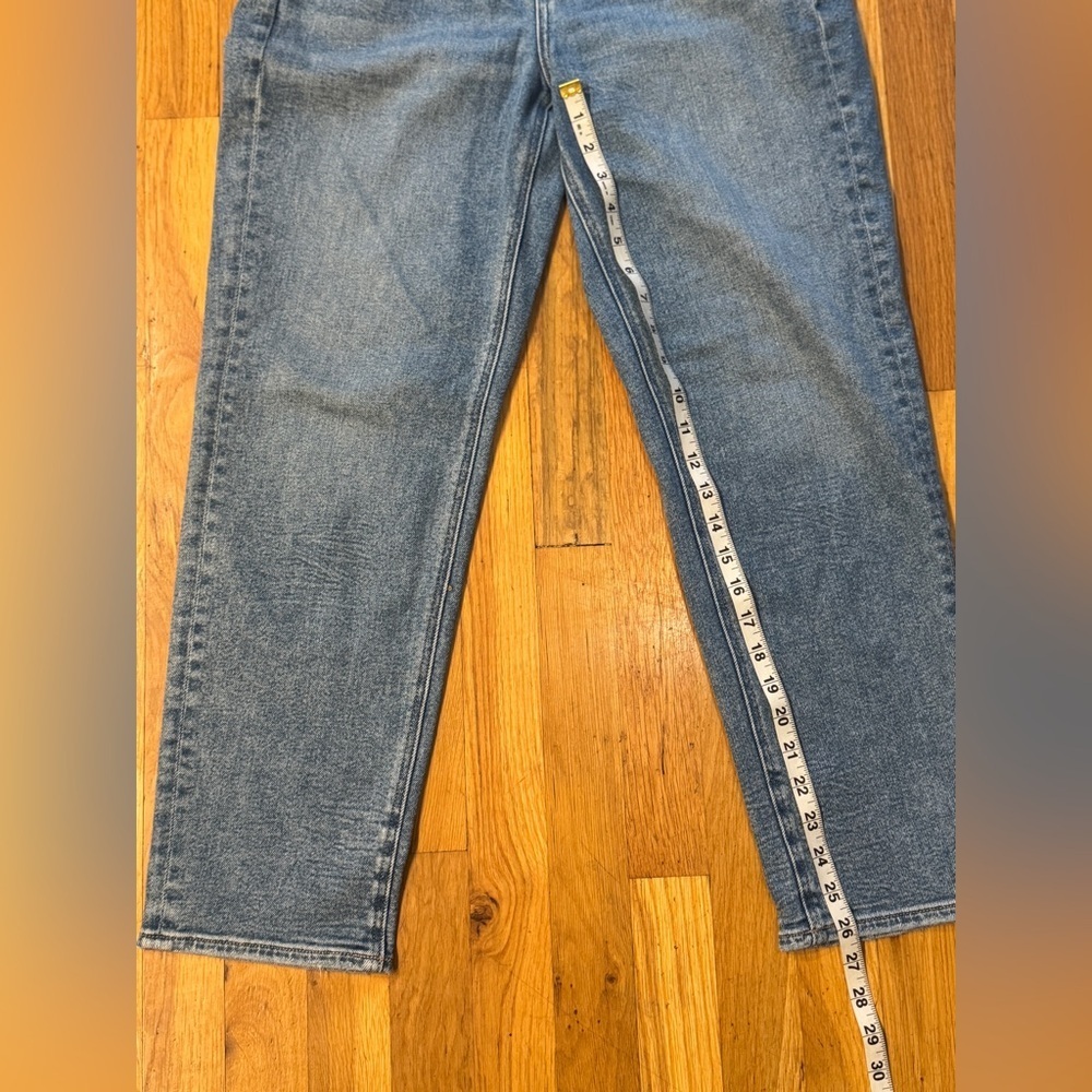 American Eagle stretch denim mom jeans casual everyday straight leg size 8 reg - Picture 3 of 9